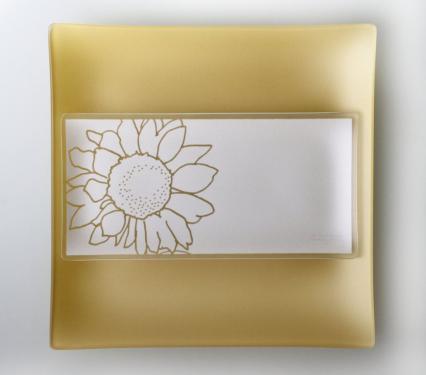 Riverside Design 5x10 Sunflower Plates with Purpose