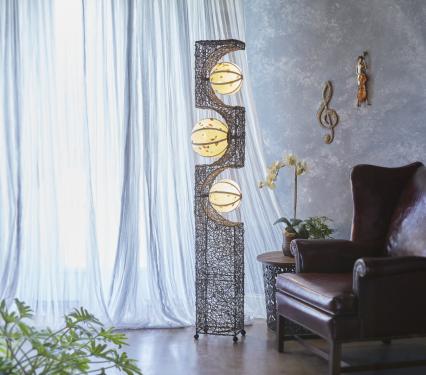 Eangee Tri-Orb Mid-Century Modern Lamp