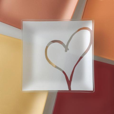 Riverside Design 9 Heart Plates With Purpose