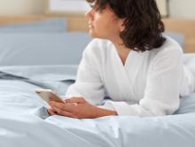 pdp_300tc_organic_percale_duvet_sheet_stoneblue_sp19_model_8.jpg