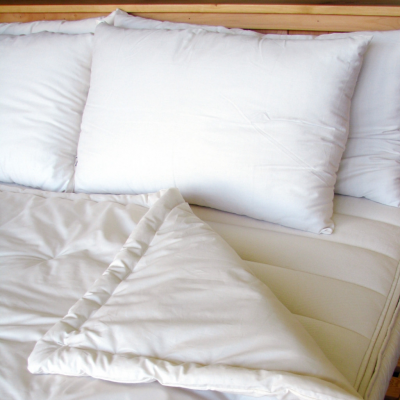 Holy Lamb Organics Natural Wool Comforter HLO